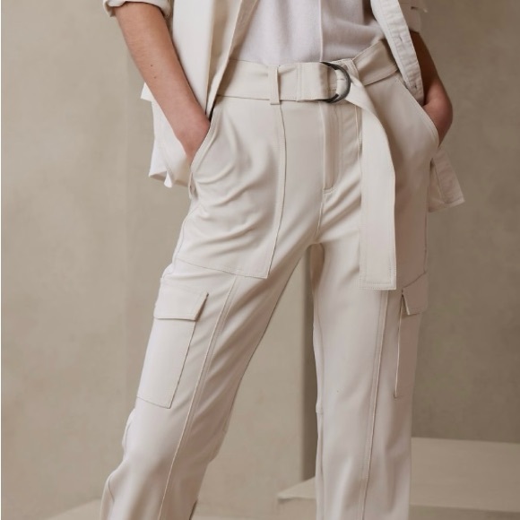 Banana Republic slim refined cargo pants - Picture 8 of 16